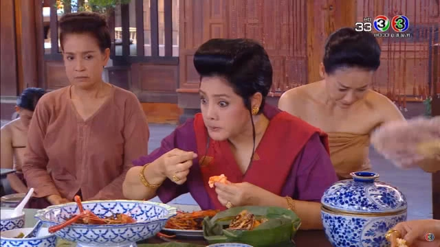 แม่ก็คือแม่?
"คุณหญิงจำปา" แห่ง "บุพเพสันนิวาส" งามแท้!