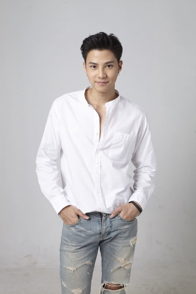 "แบงค์ ธิติ-3 สาววง SWEAT16" เตรียมบินลัดฟ้าตะลุยญี่ปุ่น