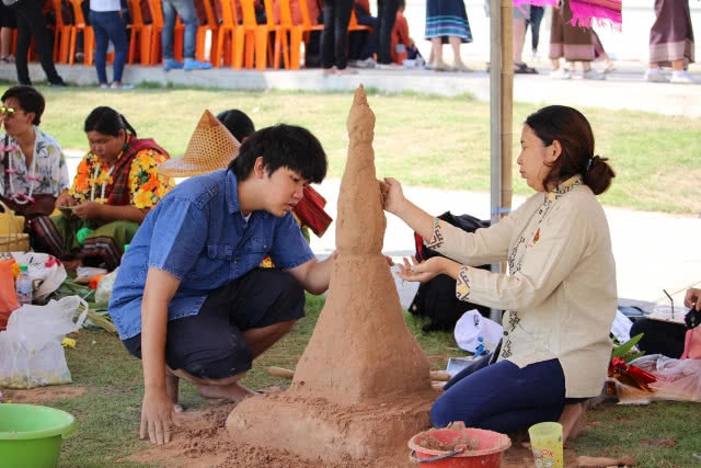 ม.ขอนแก่น ม่วนซื่นสงกรานต์ จัดบุญเดือน 5 ขอขมาผู้อาวุโส