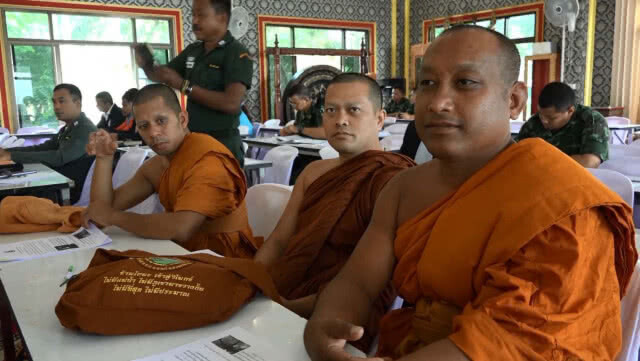 ส่งกำลังทหารดูแลความปลอดภัย วัด-สำนักสงฆ์ -พระสงฆ์ 4 อำเภอ
