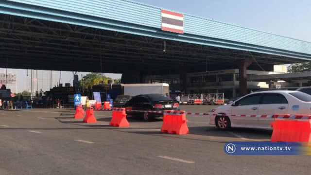 บรรยากาศแรงงานไทยลาวแห่กลับบ้าน "ยกเว้นค่าธรรมเนียม"
