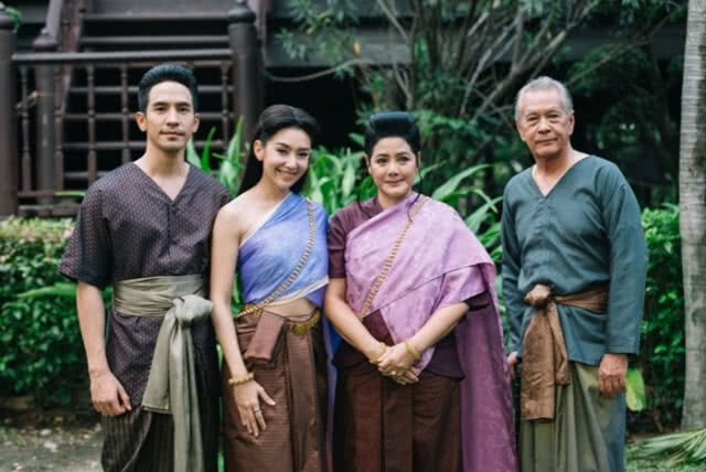 อ่านก่อนรู้ก่อนนะออเจ้า เรื่องย่อ "บุพเพสันนิวาส" ตอนจบ มาแล้ว!!