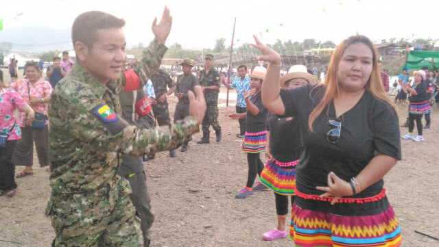 องค์การบริหารส่วนตำบลแม่ปะ เปิดงานประเพณีสงกรานต์สองแผ่นดิน
