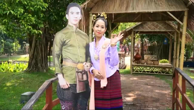 มาเที่ยวกันนะออเจ้า! อุทยานหลวงราชพฤกษ์ จำลองเรือนไทย ชวนคนเที่ยวเล่นน้ำสงกรานต์