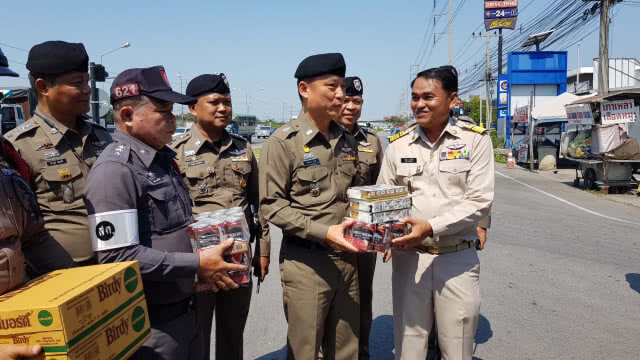 ผบช.ภ.7 ตรวจเยี่ยมศูนย์อำนวยการความปลอดภัยทางถนนพระราม 2
