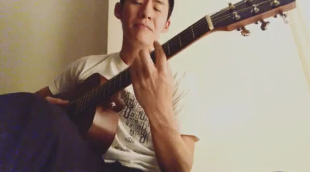 "จ้อย อุธยาคิวท์บอย" ลงทุนเกากีตาร์ เล่นเพลง"ออจ้อย"