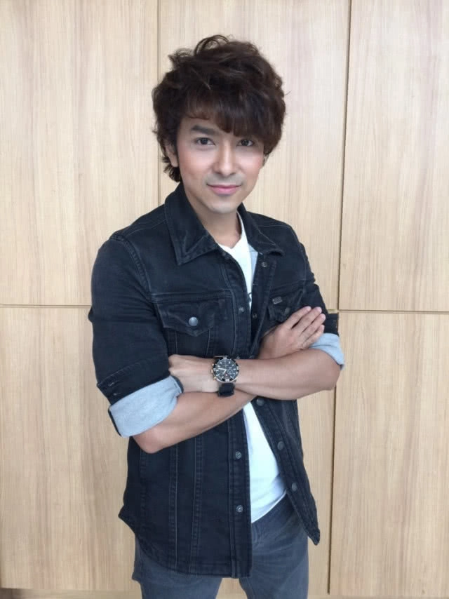 "บิว" พงศ์พิพัฒน์ ร้องเพลงในวัดเจอดี!! 