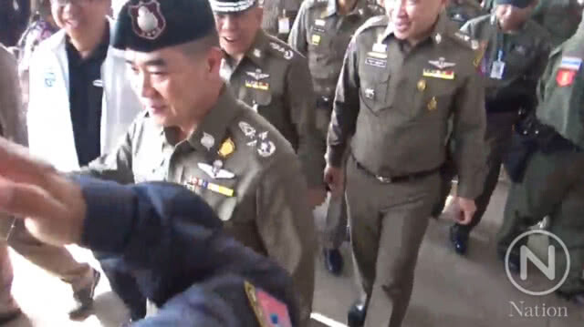 ผบ.ตร.ลงพื้นที่ขนส่งหมอชิต ตรวจเข้มสิ่งผิดกฎหมาย