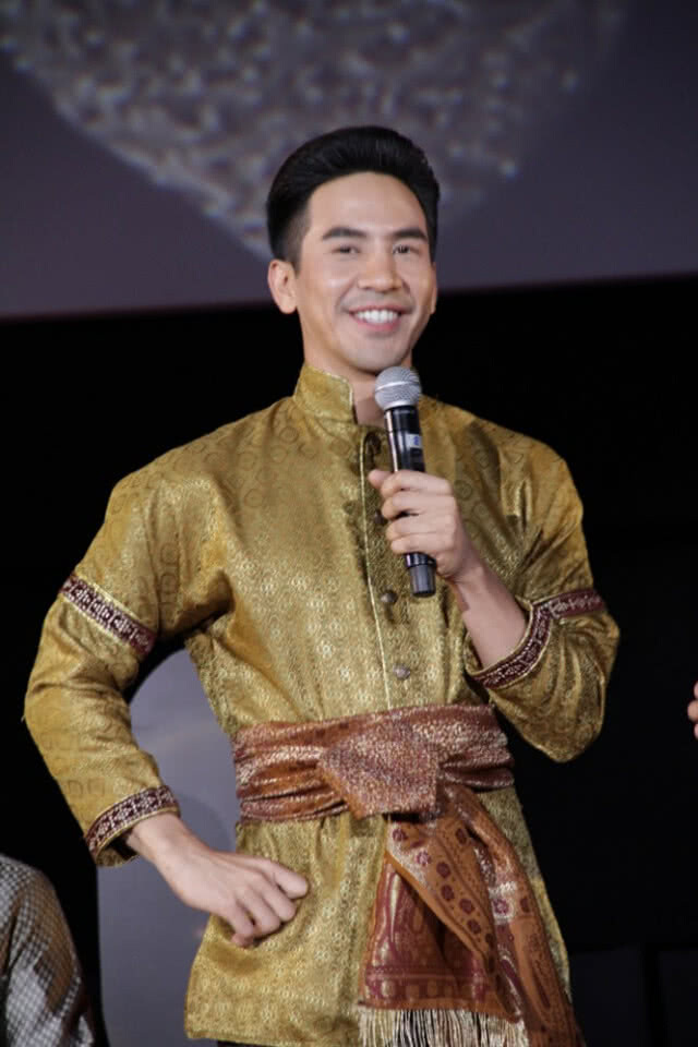 "เบลล่า" น้ำตาแตก! สุดปลื้มคนไทยรัก