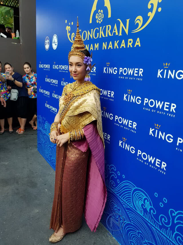 "เบลล่า" ดีใจ "บุพเพสันนิวาส"
คว้าเรตติ้งอันดับ 1 ในยุคทีวีดิจิทัล