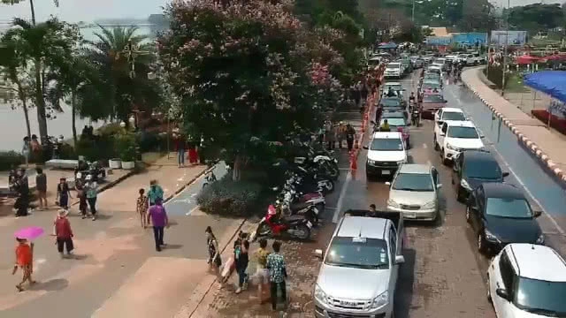 สงกรานต์กว๊านพะเยาสีสันแห่งสายน้ำ "เย็นจุ่มใจ๋ ปีใหม่เมือง"