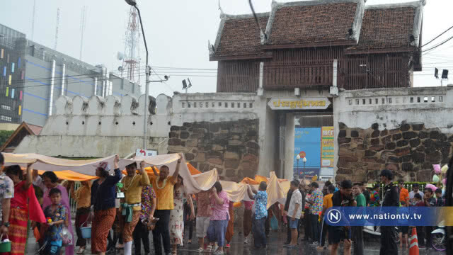 ชาวโคราชพร้อมใจร่วม "แห่พระขอฝน"
