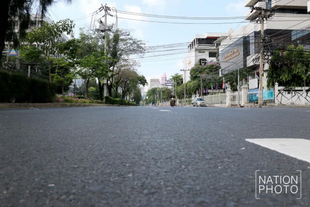 โล่ง! ถนนวันสงกรานต์