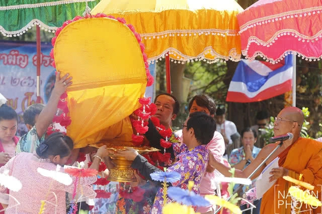 สงกรานต์บ้านมอญ แห่งเดียวในอยุธยา