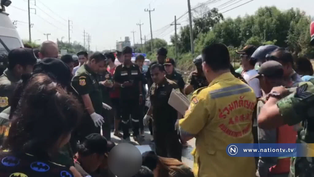 พบศพคนแก่ในร่องน้ำริมถนนสุขุมวิทย่านคลองด่าน พบศพคนแก่ในร่องน้ำริมถนนสุขุมวิทย่านคลองด่าน