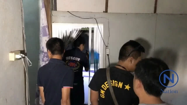 ผัว-เมียหึงโหด!
คว้าเชือกเส้นเดียวกัน
ผูกคอคนละด้านดับคู่!