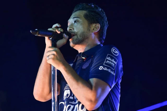 คึกคัก! สงกรานต์บุรีรัมย์ คนร่วมงานกว่า 5.3 แสนคน