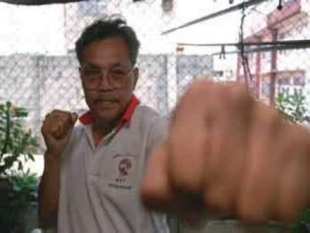 16 เม.ย.2552รำลึกซ้ายสีชมพู กับชีวิตสุดทึ่งจนลืมไม่ลง!