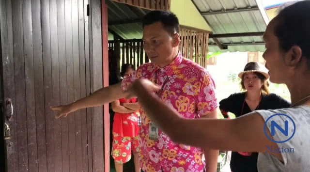 ผัว-เมียหึงโหด!
คว้าเชือกเส้นเดียวกัน
ผูกคอคนละด้านดับคู่!