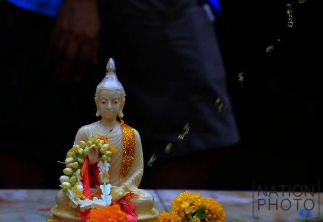 15 เมษายน "วันเถลิงศก"