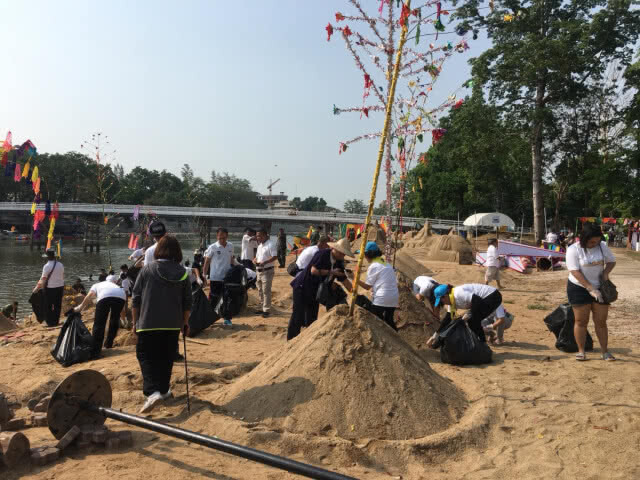 ครั้งแรกของไทย! กิจกรรม Plogging เก็บขยะ ณ เกาะกลางแม่น้ำปิง
