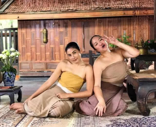 "ผิน บุพเพสันนิวาส"  ปลื้ม! มี FC แฟนละครไต้หวัน