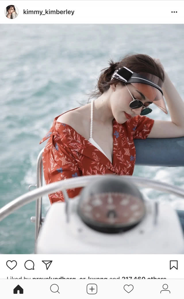 "หมาก-คิม" จัดทริปถ่ายรูปทะเลใต้