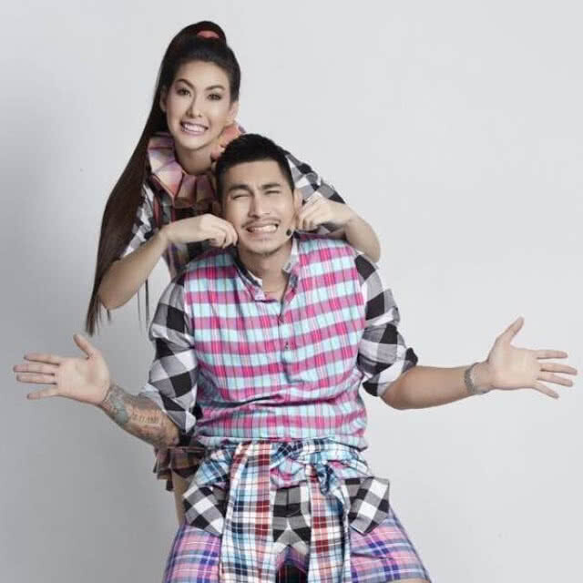 ตร.ชี้ สามี"แก้ม กวินตรา"
โพสต์ถูกหวย 24 ล้าน
ไม่เข้าข่ายผิด พรบ.คอมพ์