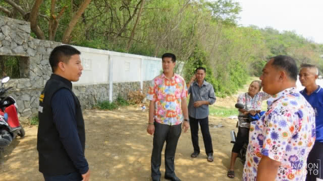 คลิปว่อน! หนุ่มนอร์เวย์ อ้างถูกฉลามกัดที่หาดทรายน้อย
