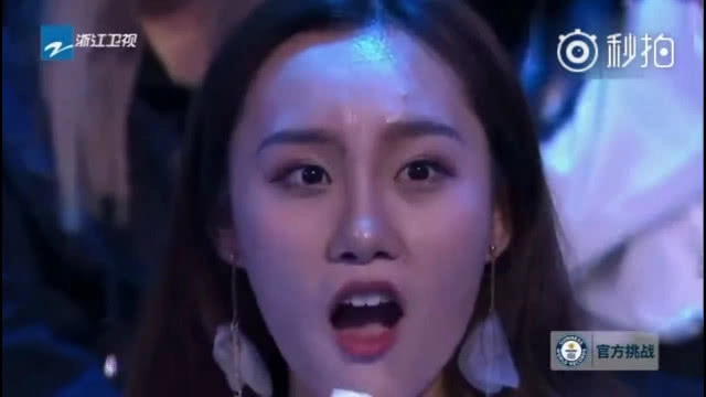 เด็ก 12 ปีจีน โชว์สกิลขั้นเทพ!! แก้รูบิค 3 อันใน 5 นาที