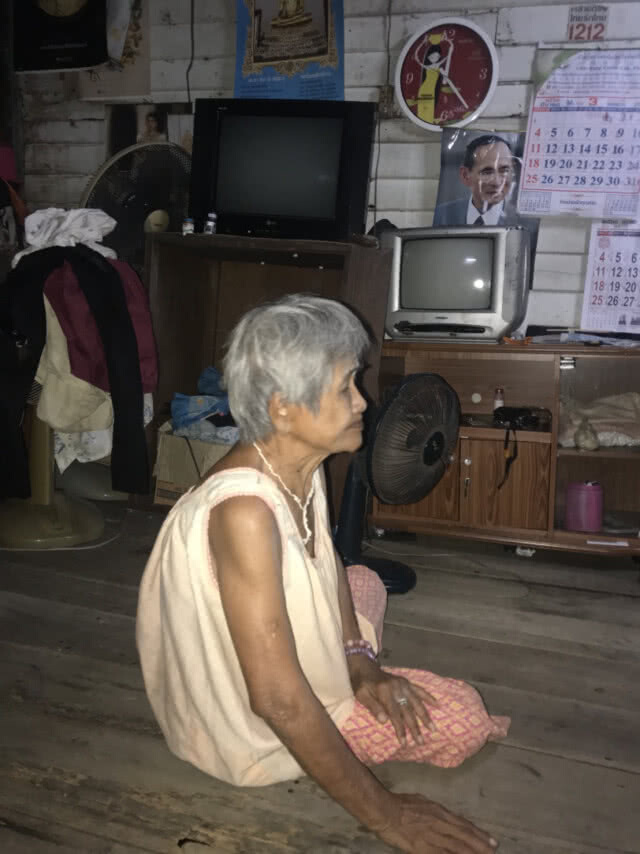 ผบ.ทบ. สั่งดูแลน้องที่จะเข้าเป็นทหารเกณฑ์และยายที่ป่วย เป็นอย่างดี