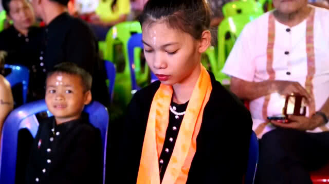 ชาวบางระกำ รำเซิ้ง!! สืบสานงานประเพณีไทดำ
