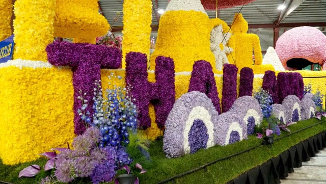 น่าภูมิใจ! "รถบุปผชาติสวนนงนุชพัทยา" นำหน้า 40 ขบวนชาติ ต่อหน้าชาวโลกที่เนเธอร์แลนด์(คลิป)