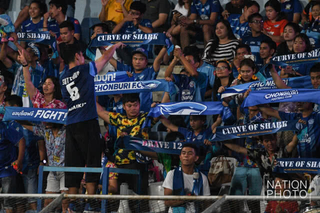 VAR ช่วยชีวิต! ฉลามชล เปิดบ้านเจ็า กิเลน 1-1(ภาพ)