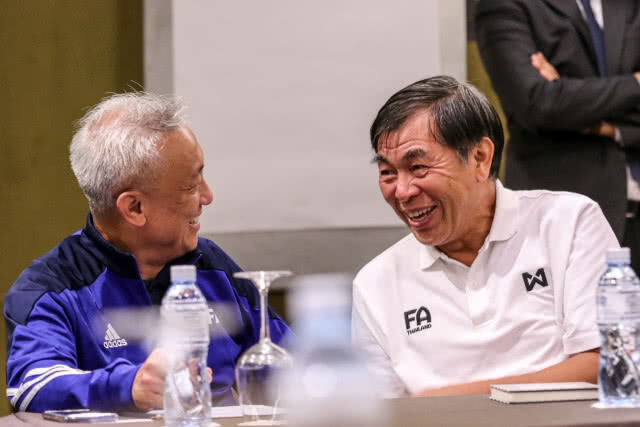 ส.บอล จับมือฟีฟ่า เป็นเจ้าภาพจัดงานสัมมนาประธานเทคนิค