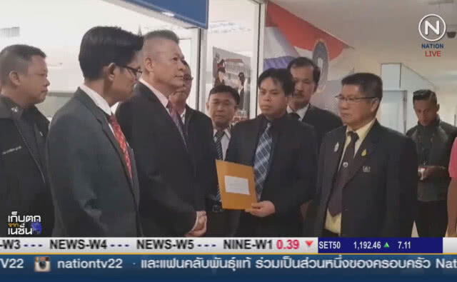 (คลิปข่าว) เครือข่ายชาวพุทธยื่นถอดถอน "ผอ.สำนักพุทธฯ"