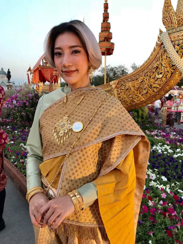 เอ๊ะยังไง!! ช่องดังไม่จ่ายค่าชุด