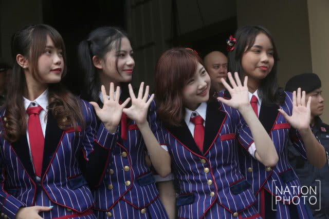 เก็บตกความสดใส!! สาวๆBNK48 บุกทำเนียบ