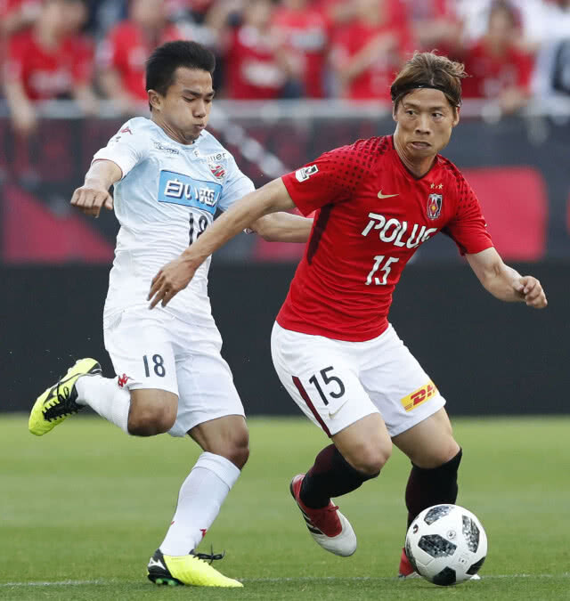 ลือสนั่น!! "คอนซาโดเลฯ" ยื่น 50 ล้านยืม "ชนาธิป" ต่ออีก 2 ซีซั่น