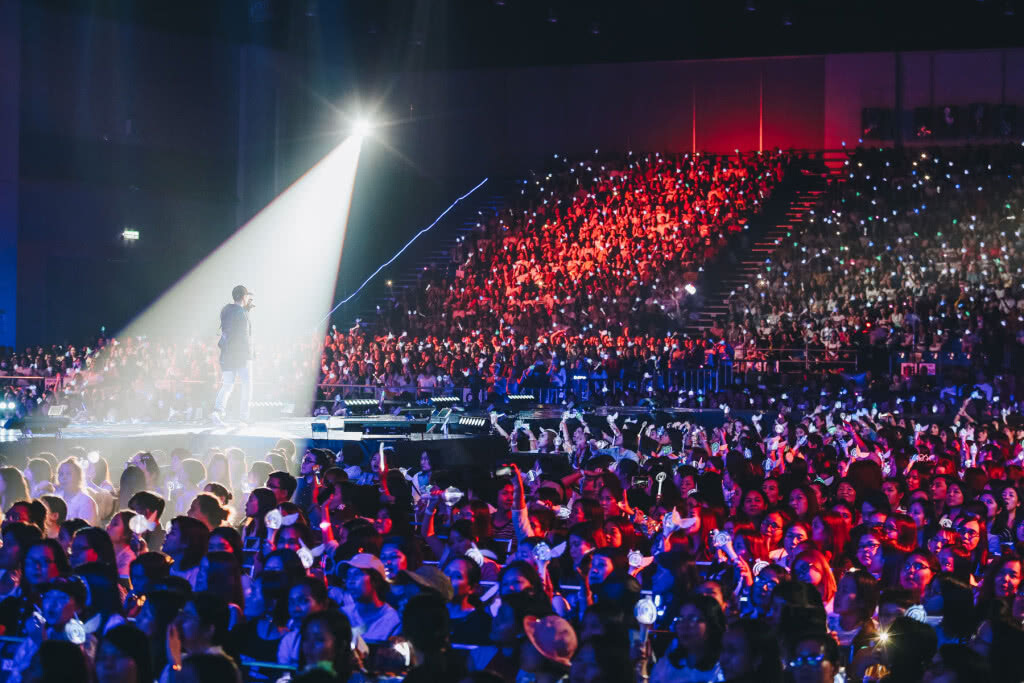ที่สุดแห่งความฟิน อินไปกับความรักของแฟน-เป๊ก ใน เป๊ก ผลิตโชค เฟิร์สเดท คอนเสิร์ต