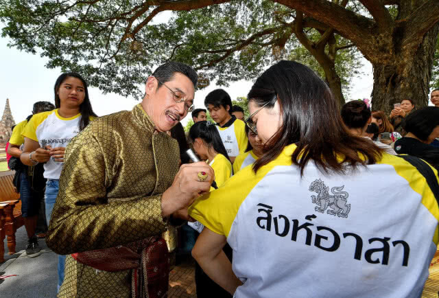 สิงห์ จับมือ ช่อง 3 จัดปั่นชมเมือง ร่วมอนุรักษ์ประวัติศาสตร์อโยธยา