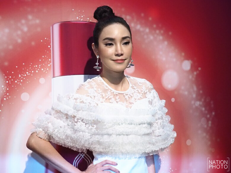 'เมย์-สายป่าน' นำทีม 9 ดาราถูกออกหมายเรียก 