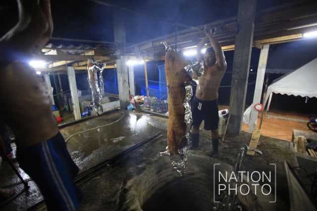 กว่าจะมาเป็น "หมูย่างเมืองตรัง"(ภาพชุด)