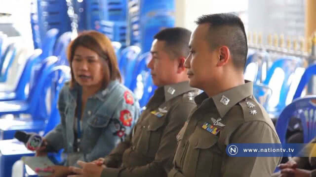ผกก.สำโรงเหนือ ร่วมงานศพเหยื่ออาสาถีบรถ