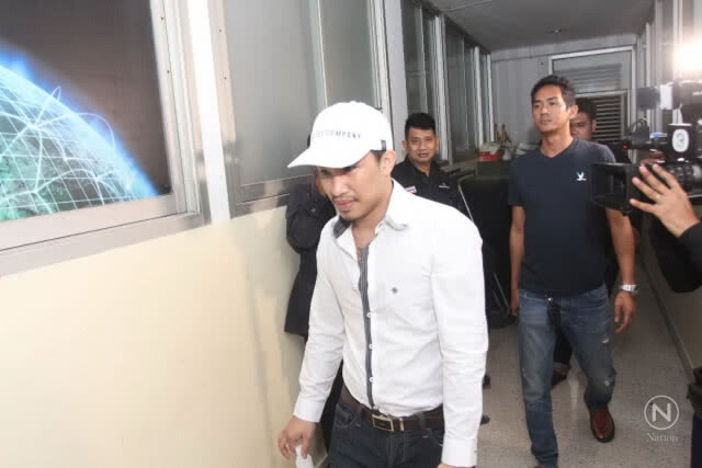 รวบ "เสี่ยโป้" ควงปืนบุกบ้านข่มขู่ "กานต์" อดีตเมียเสก โลโซ!!