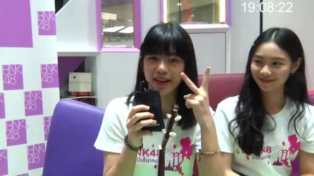 เผยโฉม! BNK48 รุ่น 2 ทั้ง 27 คน(ภาพ)