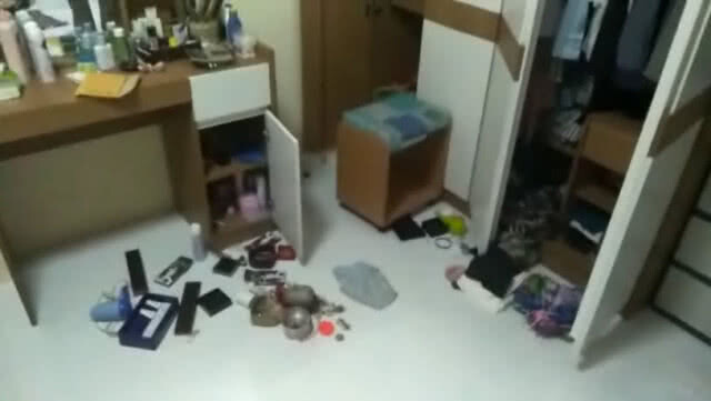 (คลิปข่าว) หนุ่มเศร้า!
โจรงัดบ้าน ขโมยเกลี้ยง
"สินสอด"เก็บไว้เตรียมวิวาห์