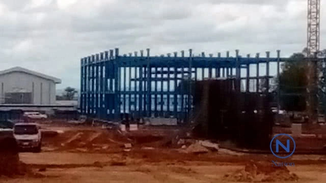 ชาวบ้านบุกศาลากลาง 
ดูใบอนุญาตตั้งโรงงานน้ำตาลวังสมบูรณ์