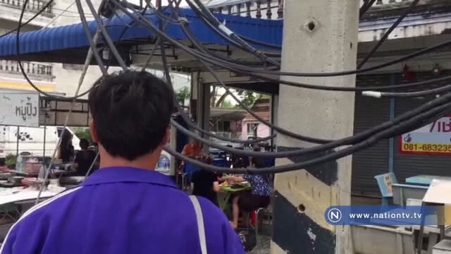 สายสื่อสารพันกันนัวเนีย หวั่นหม้อแปลงระเบิด