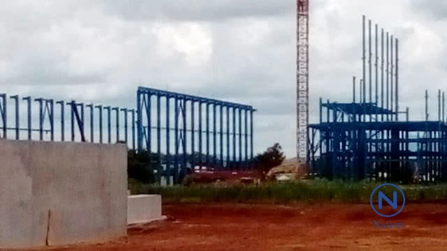 ชาวบ้านบุกศาลากลาง 
ดูใบอนุญาตตั้งโรงงานน้ำตาลวังสมบูรณ์